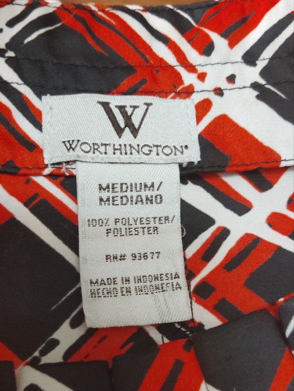 Women's Geometric Print Short Sleeve Blouse - Black & Red - Picture 4 of 5